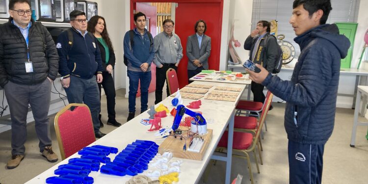 Mesa Nodo de Energía impulsará la formación de profesionales y técnicos en el área de energía