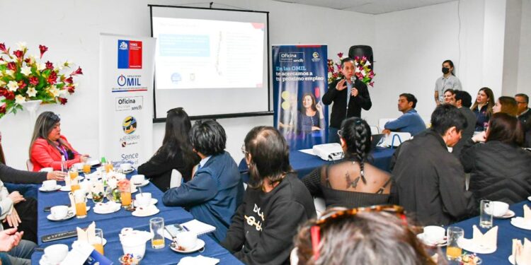 Exitoso primer Encuentro Empresarial de la Oficina Municipal de Intermediación Laboral (OMIL) de Alto Hospicio