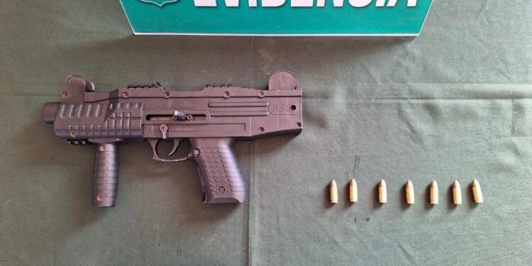 Incautan subametralladora y drogas en ronda preventiva focalizada