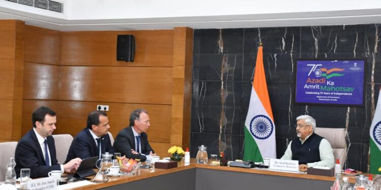 Consejo Empresarial Chile-India de SOFOFA y la Confederación de Industrias de la India firman acuerdo para incentivar la cooperación comercial