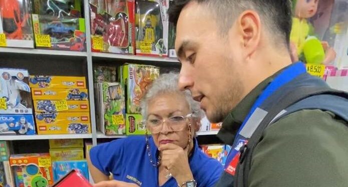 Día de la Niñez: Seremi de Salud fiscaliza venta de juguetes
