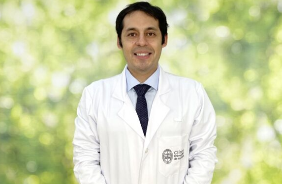 Maniobra de Heimlich: la técnica que permite salvar vidas