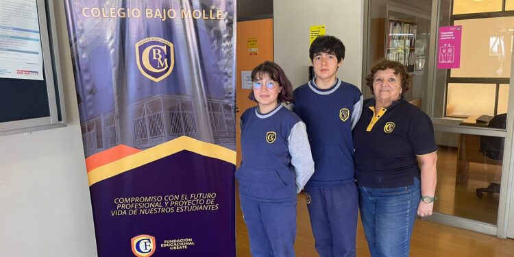 Alumnos del Colegio Bajo Molle representarán a Tarapacá en Feria Científica Nacional Juvenil