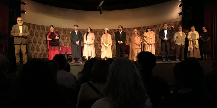 Teatro Universitario Expresión celebra 44 años de vida artística