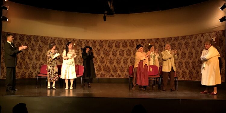 “Latidos bajo la Chusca” continúa exitosa temporada en Sala Veteranos del 79