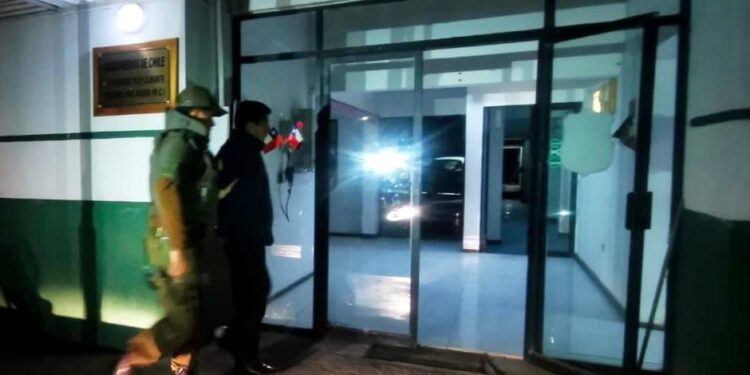 Conductor ofreció 100 dólares a carabineros para anular procedimiento