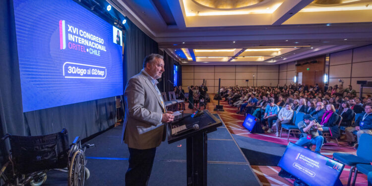 De la Inteligencia Artificial al deporte paralímpico: Teletón Chile y Oritel finalizan el mayor congreso de Latinoamérica sobre avances en rehabilitación