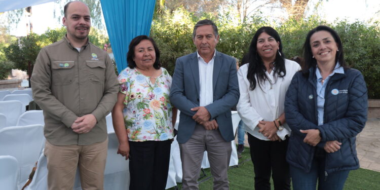 Universidad Católica del Norte y SQM lanzan programa Aula Salar en San Pedro de Atacama