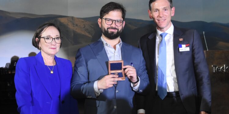Teck celebra la Gran Apertura de Quebrada Blanca