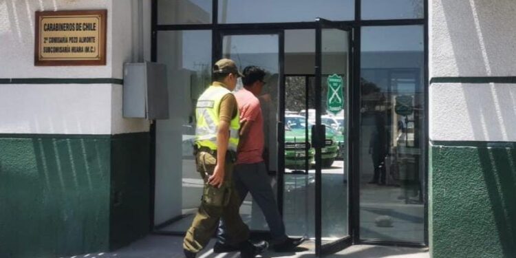 Carabineros detiene a dos conductores por cohecho