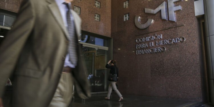 Presidente envía nominación al Senado de nuevos integrantes a la Comisión para el Mercado Financiero