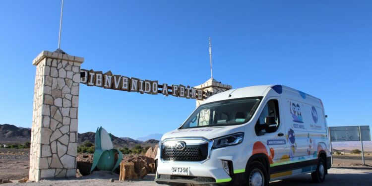 Vilti Móvil llevó la experiencia de la realidad virtual a más de 100 estudiantes de la comuna de San Pedro de Atacama