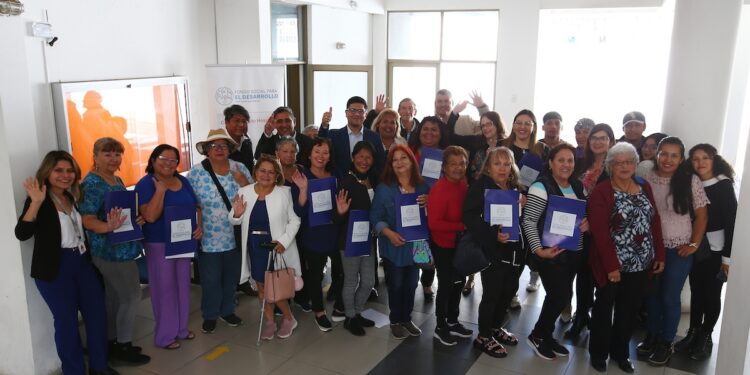 Fondo Social para el Desarrollo financiará 30 proyectos comunitarios en Alto Hospicio, Pica y Pozo Almonte