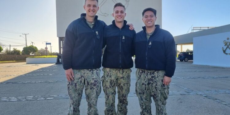 Cadetes de la US Naval Academy finalizan intercambio académico en la Escuela Naval «Arturo Prat»