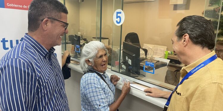 Aguinaldo de Navidad 2023: Más de 2 millones 900 mil pensionados beneficiados