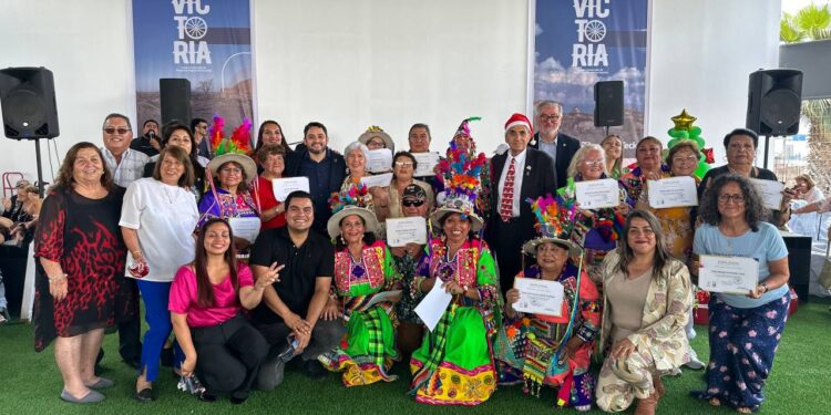 Más de 500 adultos mayores cerraron las actividades del año junto al Gobierno de Tarapacá