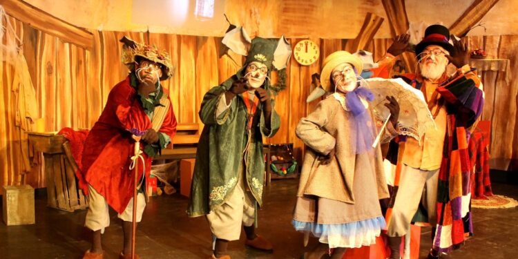 “El secreto de la esfera dorada” reestrena Teatro Universitario Expres