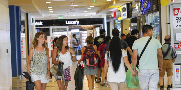 Mall Zofri abierto todo el 2024 hasta las 20 horas