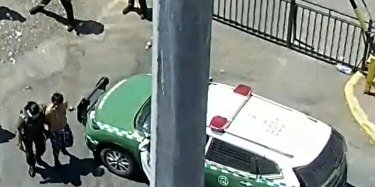 Detenido por Carabineros por manipular arma blanca en la vía pública