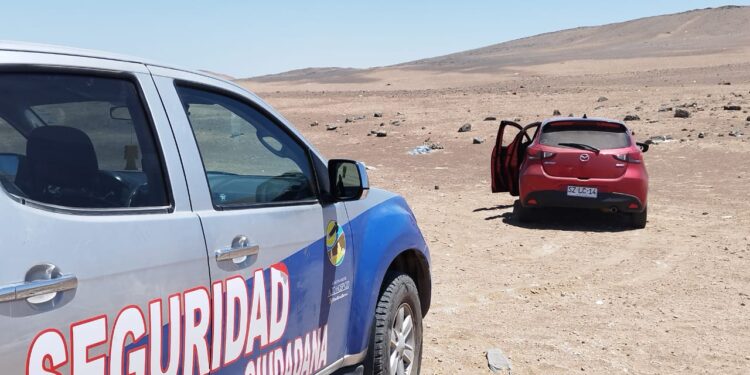 Seguridad Ciudadana recuperó automóvil sustraído en Alto Hospicio