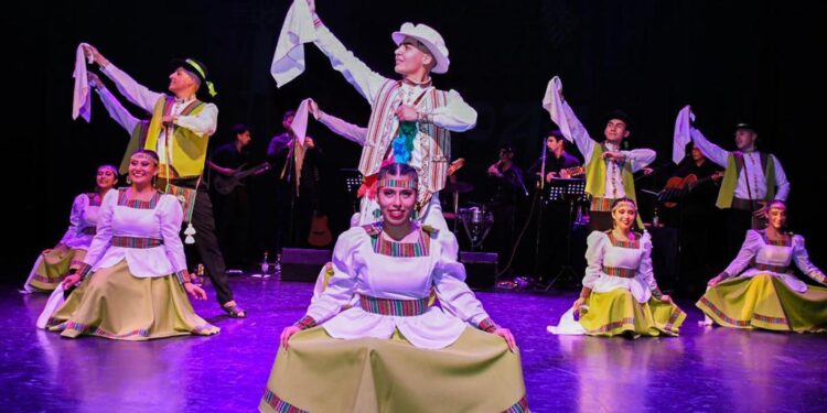 Notable gala de aniversario de Compañía de Danzas Inti Raymi