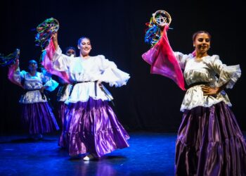 CONFONURA se prepara para el X Festival Folclórico Internacional “Nuestras Raíces”