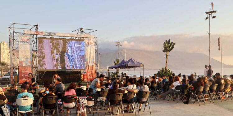 “Arena Cinema”: nuevo panorama cinematográfico en Playa Brava