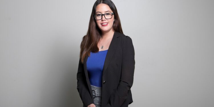 Eliminación de exención tributaria a bienes importados menores a 41 dólares: ¿Cómo se verían afectados los consumidores y las plataformas digitales internacionales?