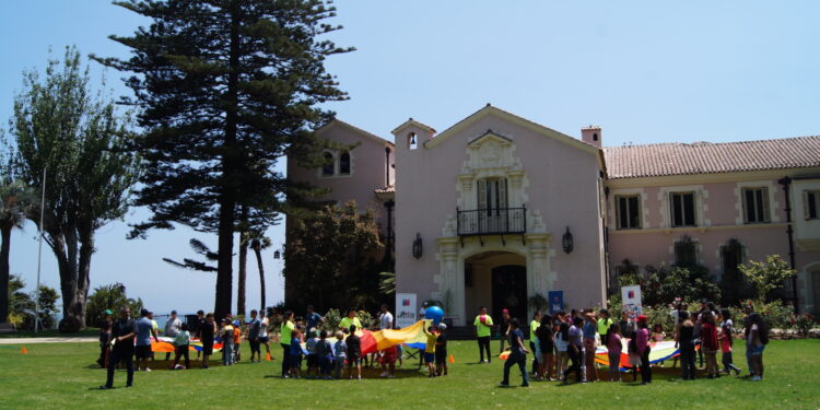 Autoridades supervisan la atención de niños en el Palacio Presidencial de Cerro Castillo y anuncian apertura de seis nuevos espacios