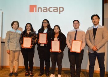 Proyecto C20+ de Collahuasi capacitó a vecinos de Iquique, Alto Hospicio y Pozo Almonte