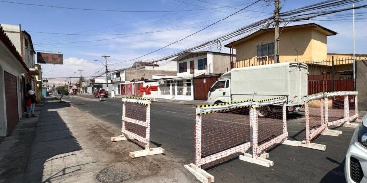 Arica: Aguas del Altiplano renovará colector público en Av. «Pedro Aguirre Cerda»