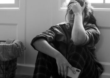 1 de cada 4 chilenos presenta síntomas de ansiedad y las mujeres son las más afectadas