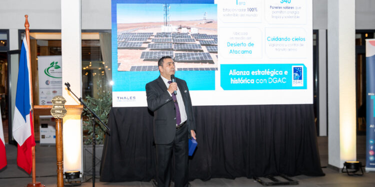Thales recibió premio de sustentabilidad por su proyecto de la primera estación radar 100% alimentada por energía solar
