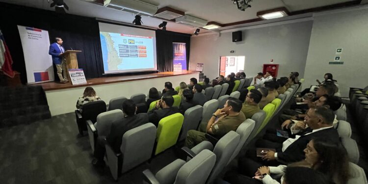 Realizan capacitación para prevenir contrabando y otros ilícitos en la industria tabacalera
