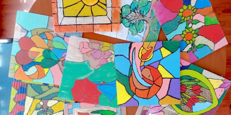Jóvenes privados de libertad concluyen taller de vitrales del programa Visitas Artísticas