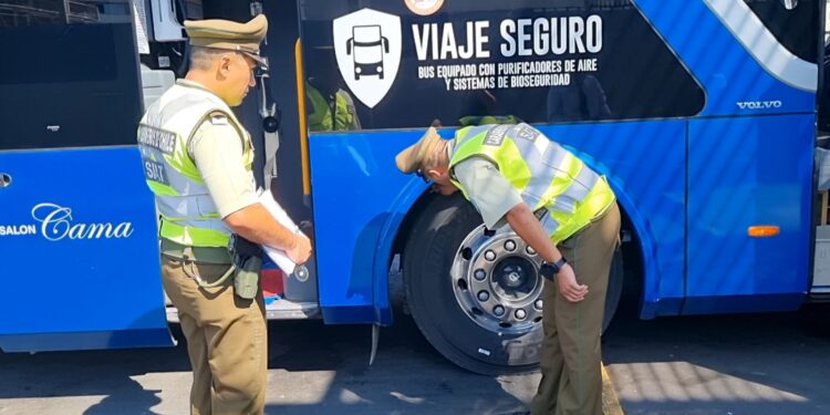 Fiscalización en Terminal de Buses Rodoviario de Iquique
