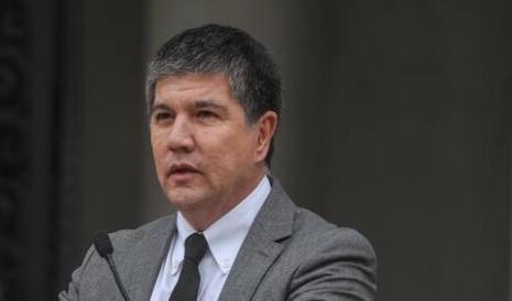 Gobierno descarta renuncia de director de la PDI al menos hasta la formalización del martes