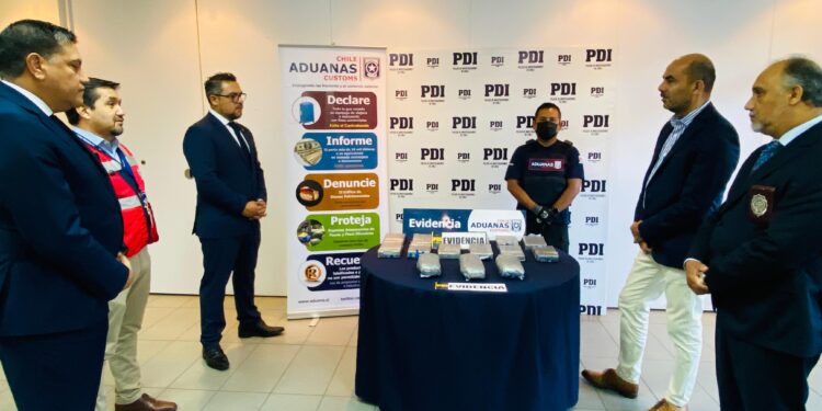 Dos extranjeros detenidos por tráfico cocaína y ketamina en Complejo Fronterizo Chacalluta