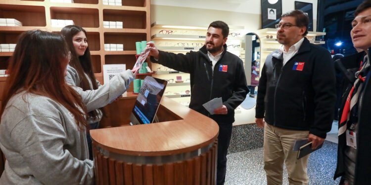 Dirección del Trabajo llamó a respetar este 1 de mayo el feriado obligatorio e irrenunciable del Comercio