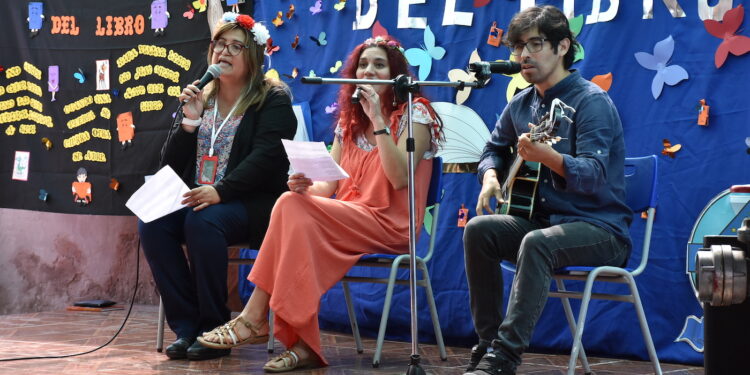 Escuela del CCP de Iquique conmemoró el Día del Libro
