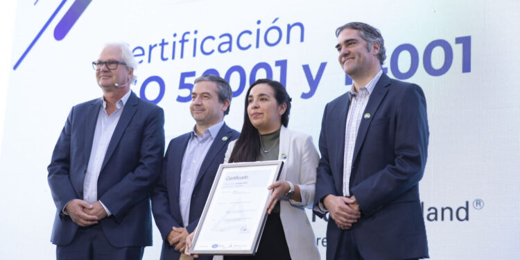 SQM Yodo Nutrición Vegetal recibe certificación mundial por su gestión energética y ambiental