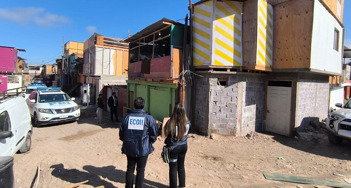 Fiscalía formalizó por parricidio a mujer extranjera / Sería responsable de lesiones que ocasionaron la muerte a su hija de 3 años