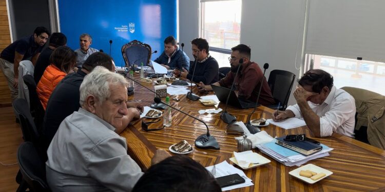 Concejo Municipal de Iquique aprueba subvención de $200 millones para cuerpo de bomberos