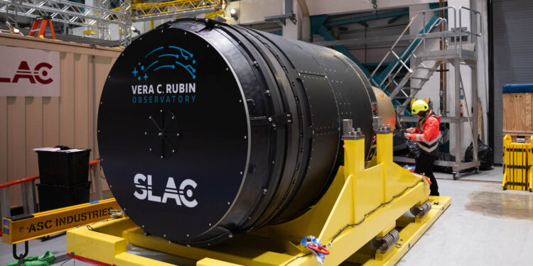 La cámara más grande del mundo llegó a Chile para hacer observación astronómica desde Vera Rubin