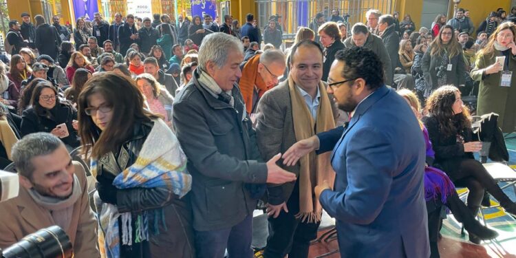 Colegio de Profesores “Es bueno que el gobierno cumpla con compromisos, ahora esperamos reparación de la deuda histórica”