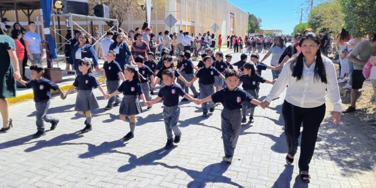 Municipalidad de Huara realizó ceremonia en conmemoración a los Héroes de Iquique