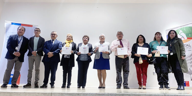 Rindieron homenaje a trabajadores de la salud que se acogieron a retiro voluntario