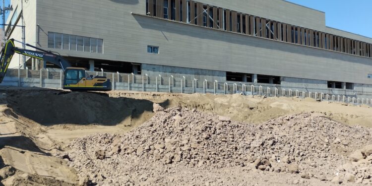 ¿Qué construirán en este terreno?