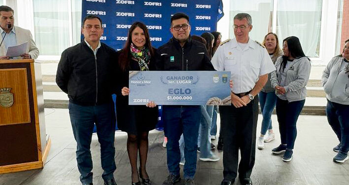 Armada y Mall ZOFRI premiaron a las mejores vitrinas