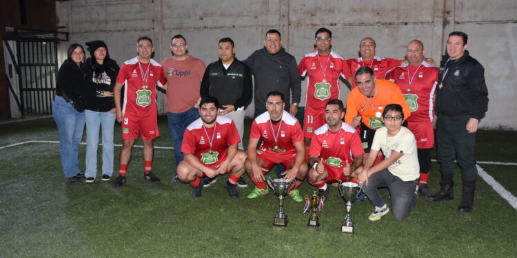Equipo del CCP ganó torneo solidario en homenaje a familia Faundez Alarcón